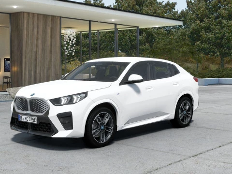 BMW iX2 xDrive30 BMW iX2 xDrive30