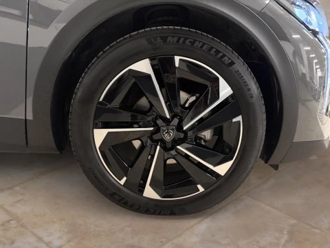 Peugeot 408 408 Allure HYBRID 145 eDCS6
