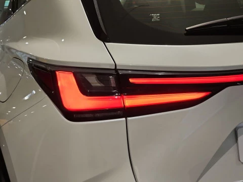 Lexus NX 350h Business City 2WD