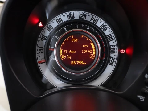 Fiat 500 1.2 LOUNGE EU6 3P