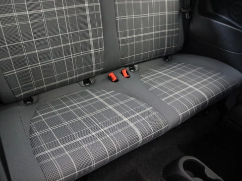 Fiat 500 1.2 LOUNGE EU6 3P