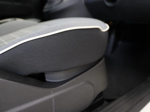 Fiat 500 1.2 LOUNGE EU6 3P