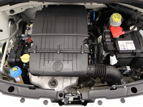 Fiat 500 1.2 LOUNGE EU6 3P