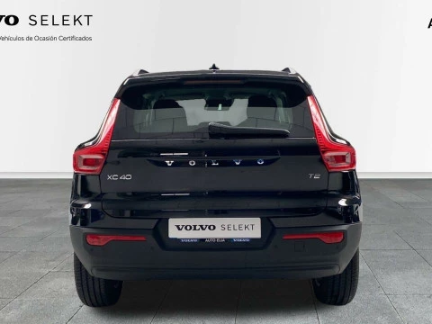 Volvo XC40 1.5 T2 MOMENTUM CORE 5P