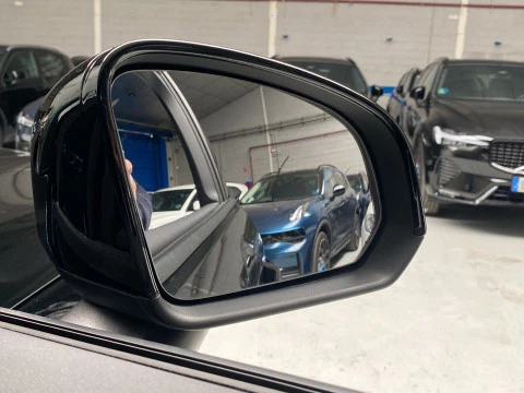 Volvo XC40 1.5 T2 MOMENTUM CORE 5P