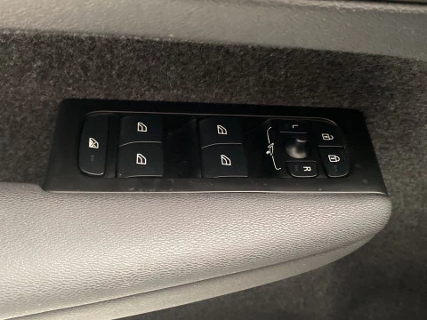 Volvo XC40 1.5 T2 MOMENTUM CORE 5P