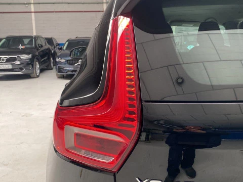 Volvo XC40 1.5 T2 MOMENTUM CORE 5P