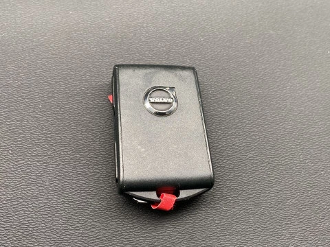 Volvo XC40 1.5 T2 MOMENTUM CORE 5P