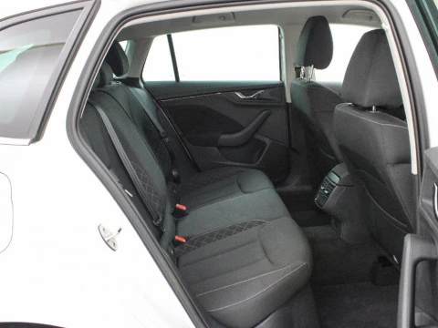 Skoda Scala 1.0 TSI 70KW ESSENCE 95 5P