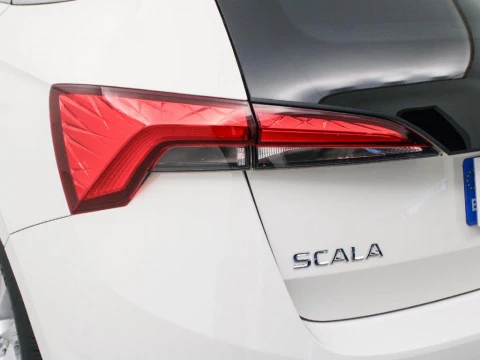 Skoda Scala 1.0 TSI 70KW ESSENCE 95 5P