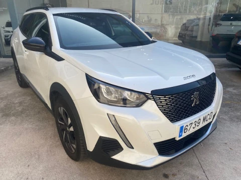 Peugeot 2008 Allure Puretech 130 S&S 6 Vel. MAN
