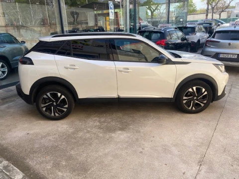 Peugeot 2008 Allure Puretech 130 S&S 6 Vel. MAN