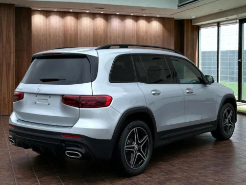 Mercedes-Benz GLB  200 d