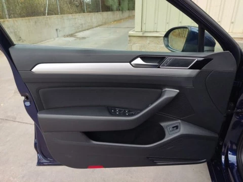 Volkswagen Passat Edition 1.6 TDI 88kW (120CV) Variant