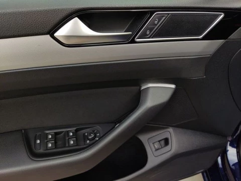 Volkswagen Passat Edition 1.6 TDI 88kW (120CV) Variant