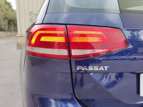 Volkswagen Passat Edition 1.6 TDI 88kW (120CV) Variant