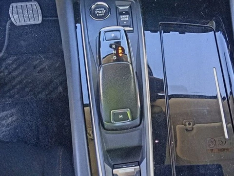 Peugeot 508 5P Active Pack BlueHDi 130 S&S EAT8