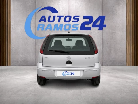 Opel Corsa Elegance 1.4 16v