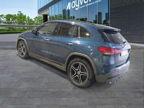 Mercedes-Benz GLA 200 D