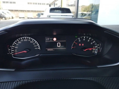 Peugeot 208 BlueHDi 73kW (100CV) Active Pack