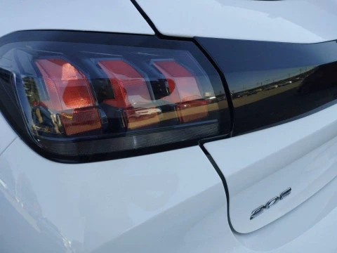 Peugeot 208 BlueHDi 73kW (100CV) Active Pack