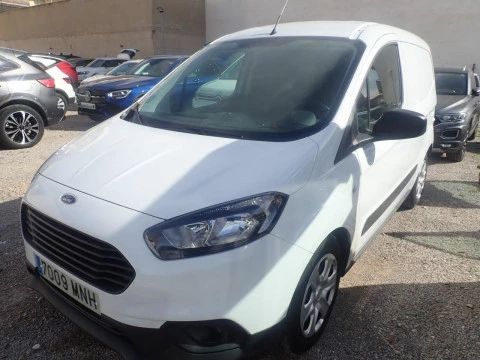 Ford Transit Courier Van 1.5 TDCi 74kW Trend