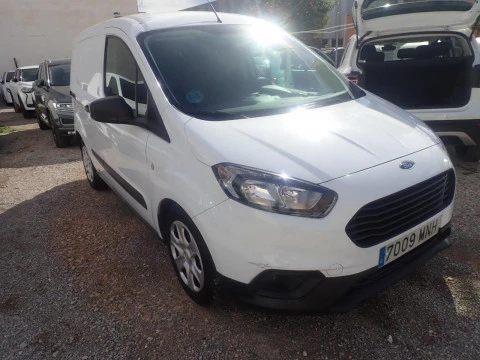 Ford Transit Courier Van 1.5 TDCi 74kW Trend