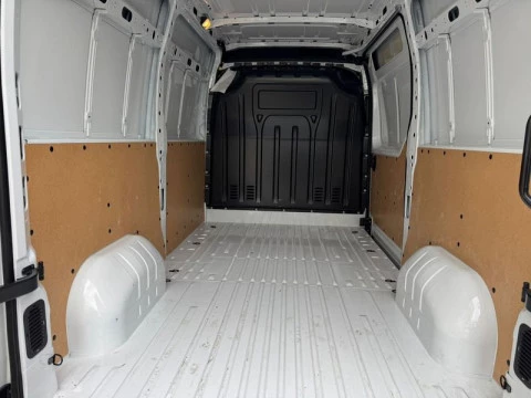 Renault Master Furg. DC T L2H2 3500 B dCi 99kW (135CV)