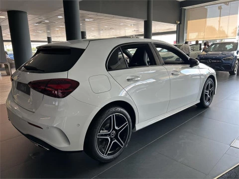 Mercedes-Benz Clase A 250 e con tecnología híbrida EQ