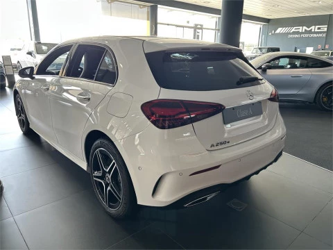 Mercedes-Benz Clase A 250 e con tecnología híbrida EQ