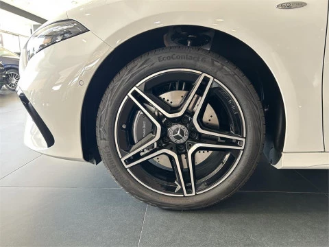 Mercedes-Benz Clase A 250 e con tecnología híbrida EQ