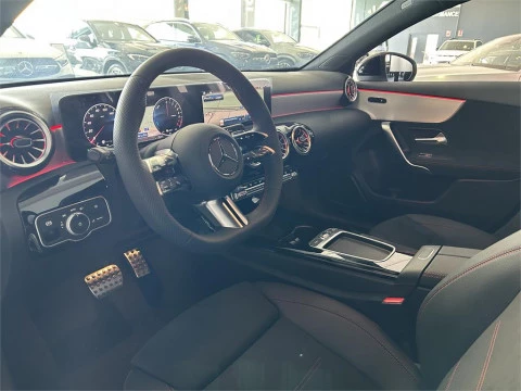 Mercedes-Benz Clase A 250 e con tecnología híbrida EQ