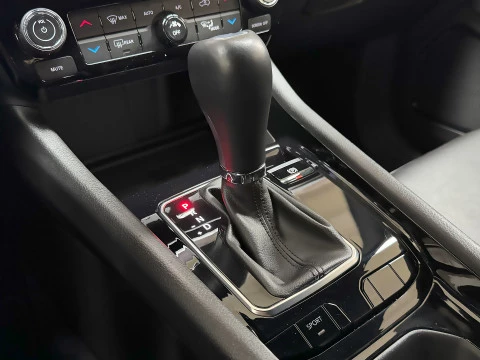 Jeep Compass 1.3 Gse T4 110kW (150CV) 80th MT FWD