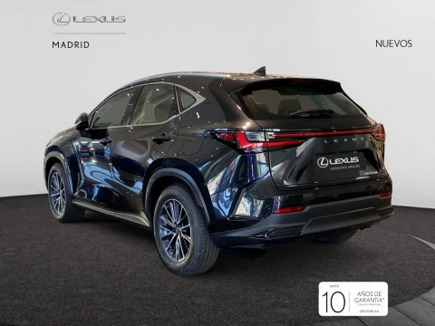 Lexus NX 350h Premium 2WD