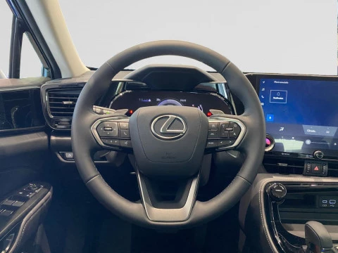 Lexus NX 350h Premium 2WD