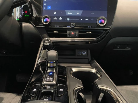 Lexus NX 350h Premium 2WD