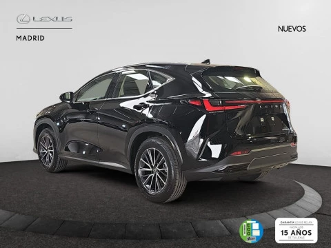 Lexus NX 350h Premium 2WD