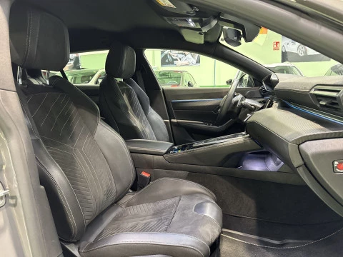 Peugeot 508 Hybrid 225 GT e-EAT8 165 kW (225 CV)