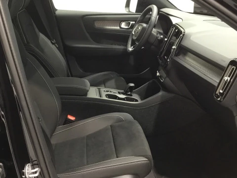 Volvo XC40 XC40 CORE B3 MILD HYBRID GASOLINA