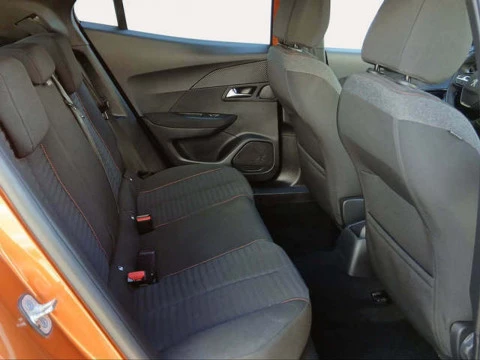 Peugeot 2008 Puretech 100 S&S Active Pack 75 kW (100 CV)