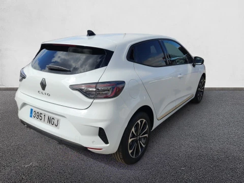 Renault Clio techno Eco-G 100cv (74kW)