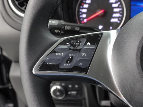 Mercedes-Benz Clase T 1.3 T 180 LWB 131 5P 7 Plazas