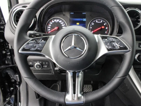 Mercedes-Benz Clase T 1.3 T 180 LWB 131 5P 7 Plazas