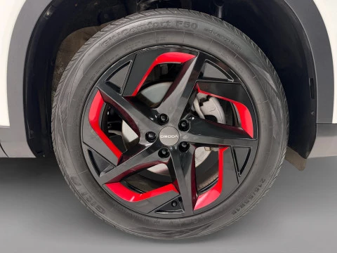 Omoda 5 1.6 T-GDI 136.5kW (185CV) DCT Premium