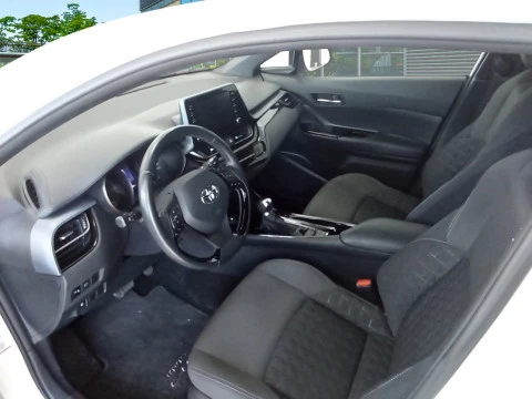 Toyota C-HR 1.8 125H Advance