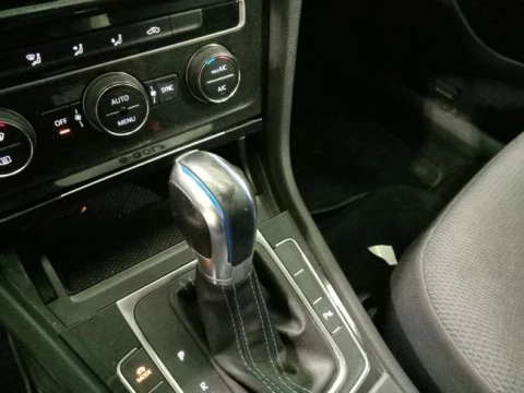 Volkswagen Golf e-Golf ePower 100 kW (136CV)