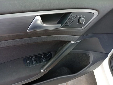Volkswagen Golf e-Golf ePower 100 kW (136CV)
