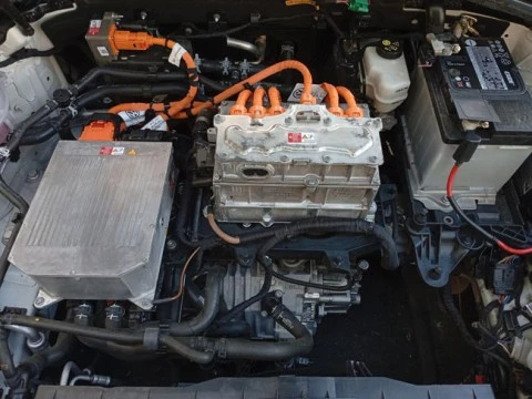 Volkswagen Golf e-Golf ePower 100 kW (136CV)