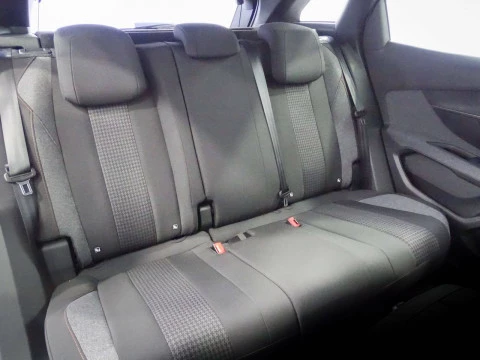 Peugeot 3008 1.2 PureTech 96KW S&S Active Pack