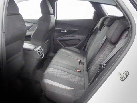 Peugeot 3008 1.2 PureTech 96KW S&S Active Pack